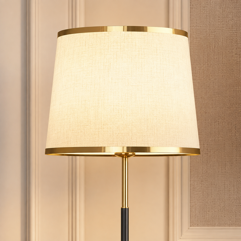 Lampadaire sur pied salon réglable avec un abat-jour